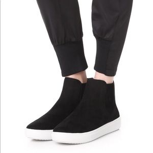 steve madden high top slip ons